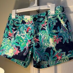 Lilly Pulitzer Callahan shorts size 6 euc